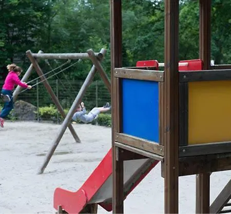 46 Casa Fantasia 더뷔